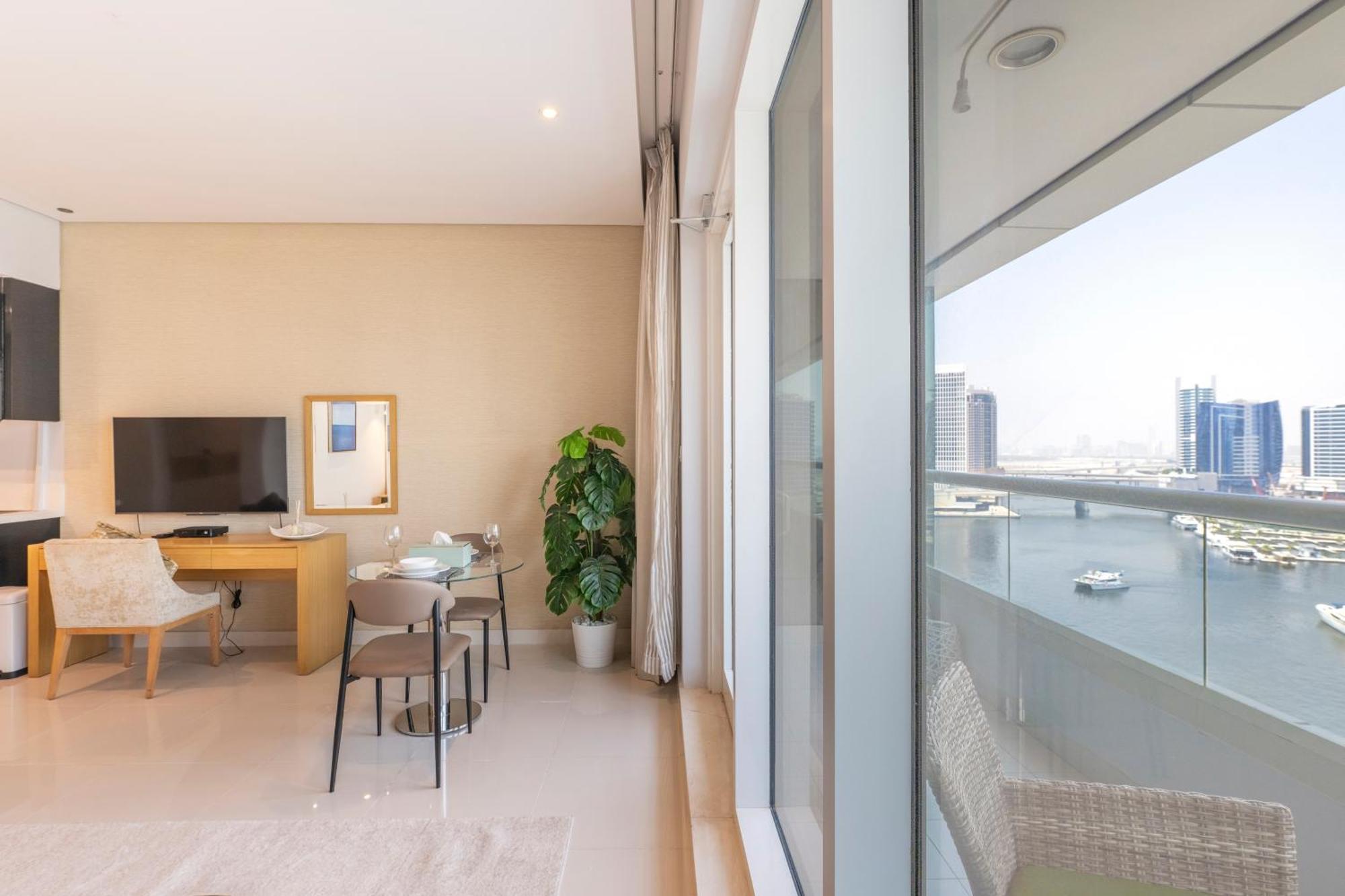 Damac Canal Views Residences Ντουμπάι Εξωτερικό φωτογραφία