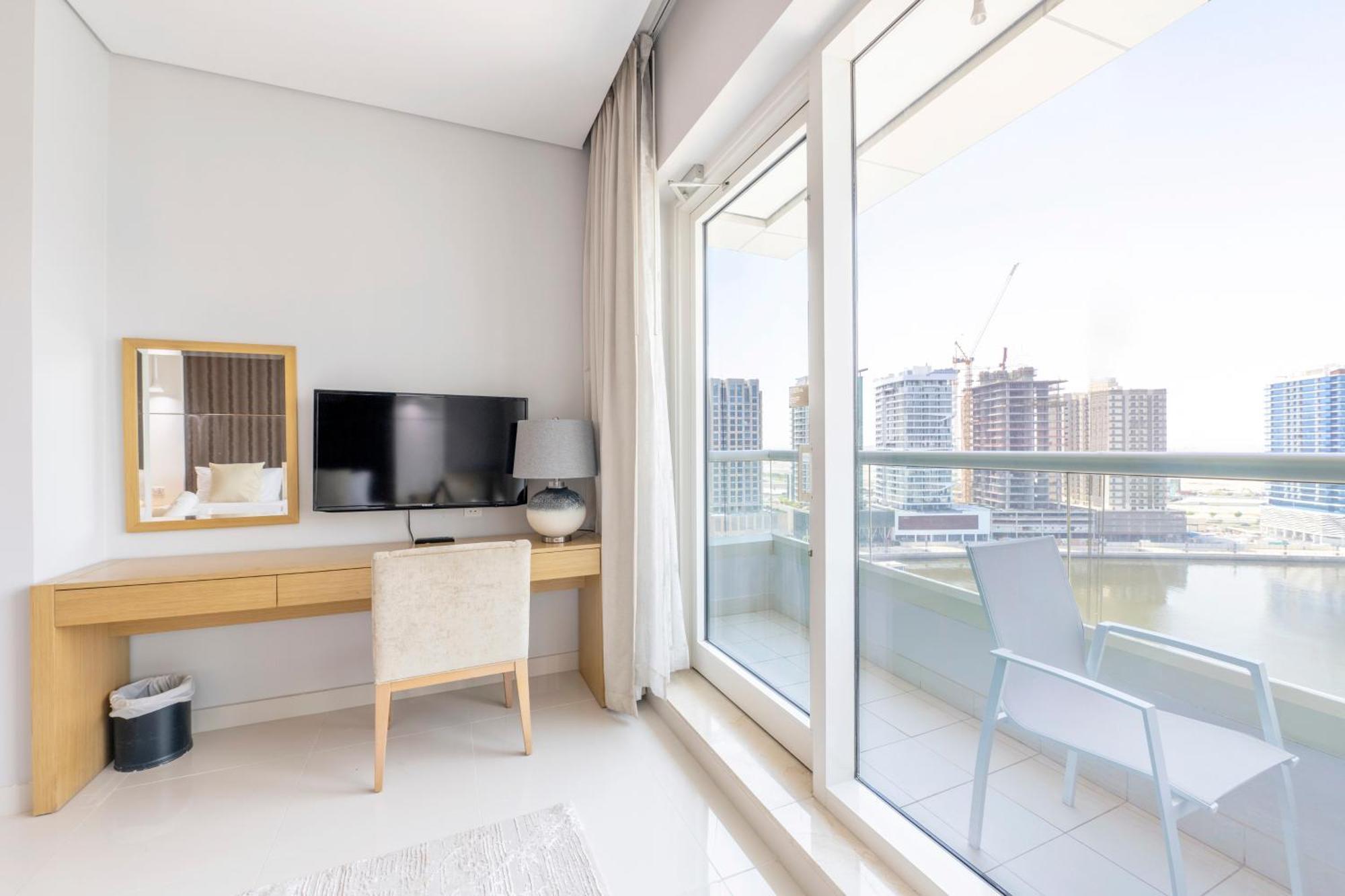 Damac Canal Views Residences Ντουμπάι Εξωτερικό φωτογραφία