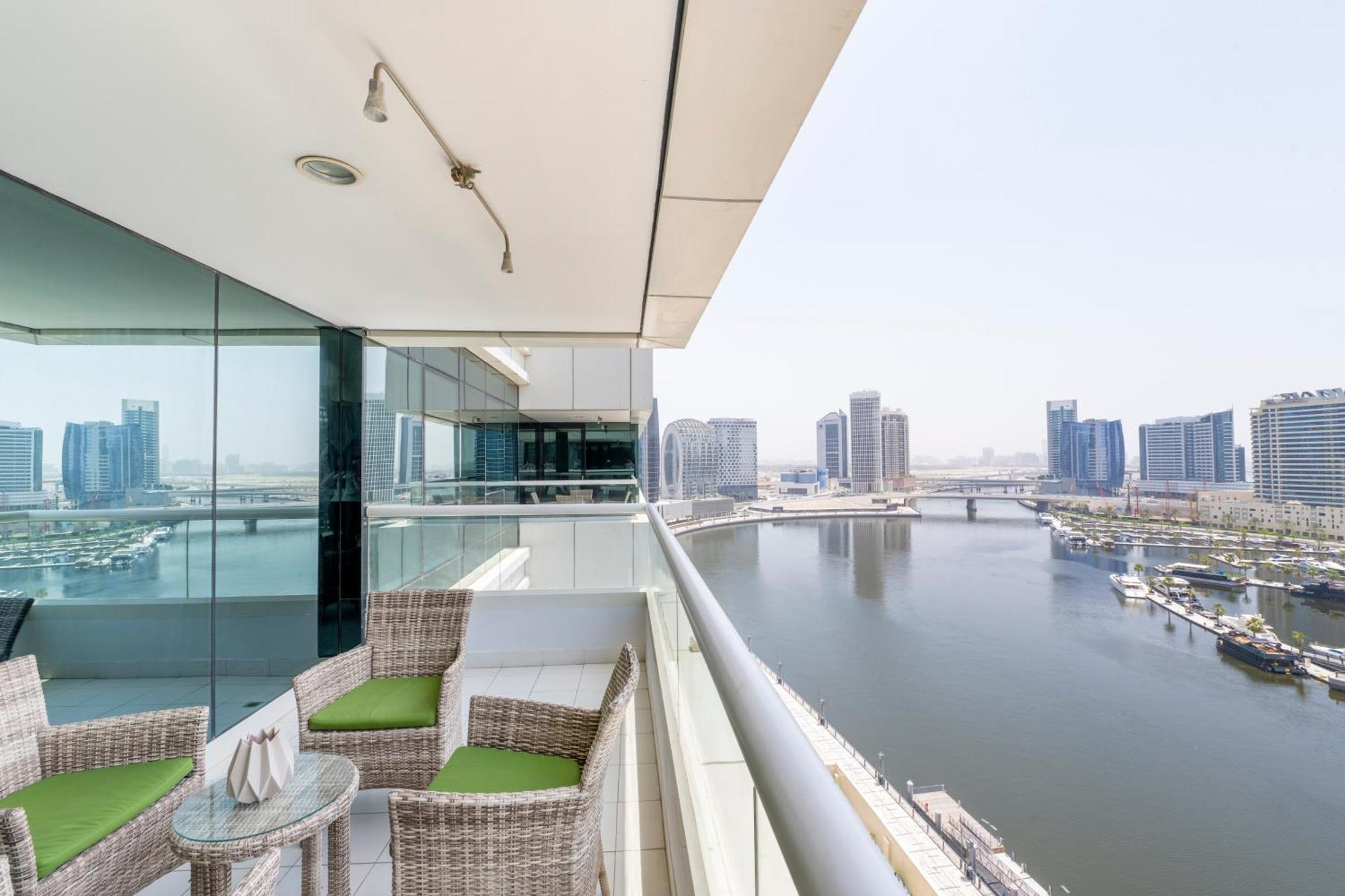 Damac Canal Views Residences Ντουμπάι Εξωτερικό φωτογραφία